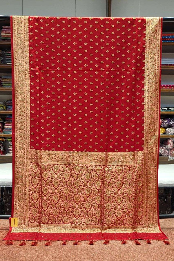 Wedding Banarasi Silk Saree With Rich Pallu