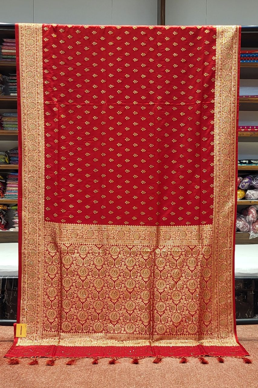Wedding Banarasi Silk Saree With Rich Pallu
