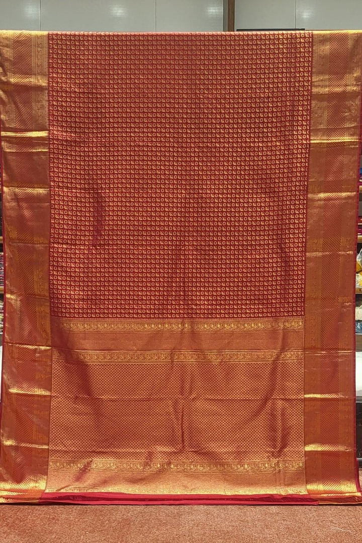 Brocade Kanjivaram Silk Saree In Red for Brides