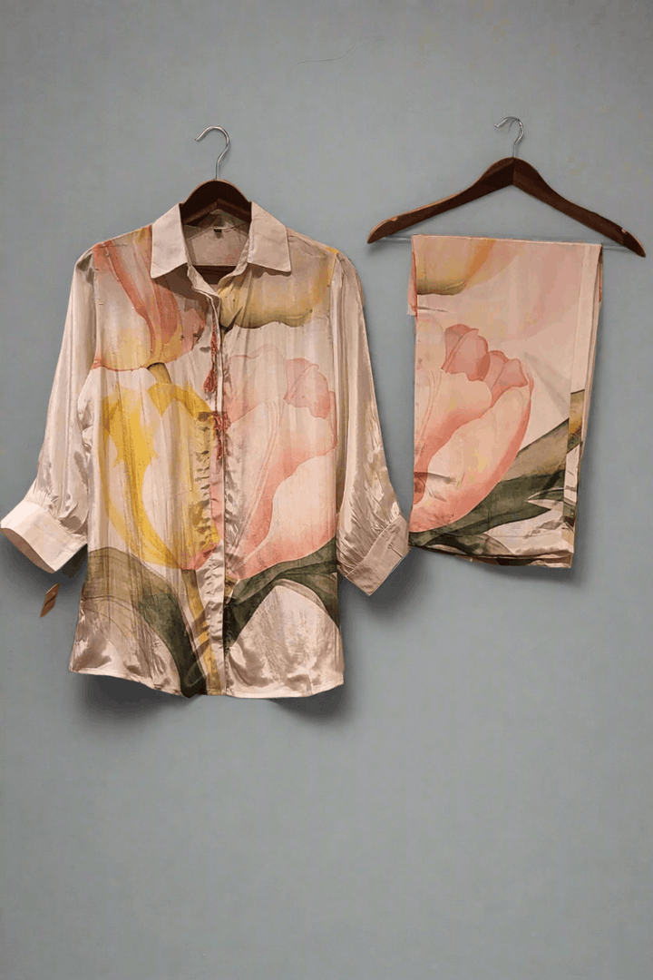 Co-ord Set in Satin with Collar Style
