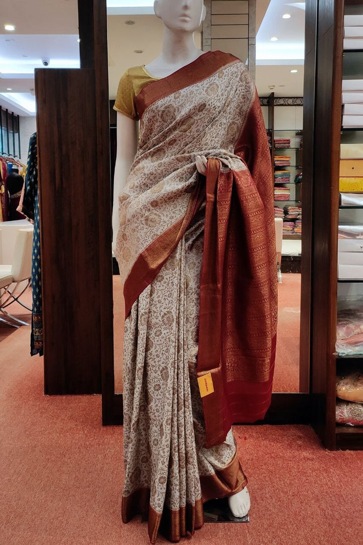 Crepe Silk Saree With Floral Jaal Work