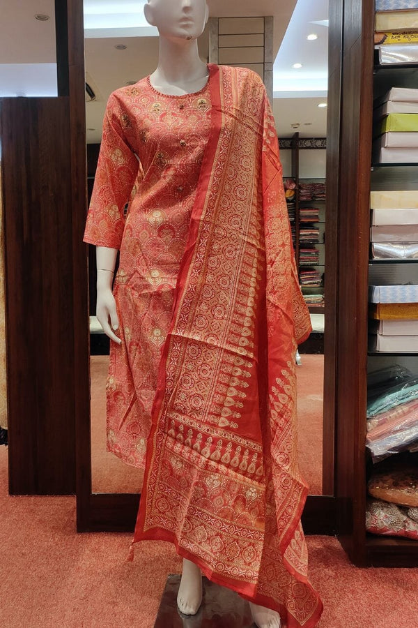 Kurti Pant Set With Dupatta On Silk Fabric