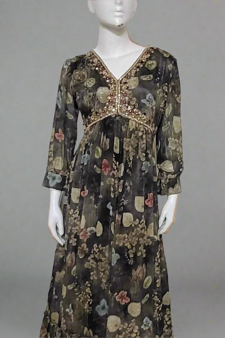 Naira Cut Gown With Beautiful Floral Prints