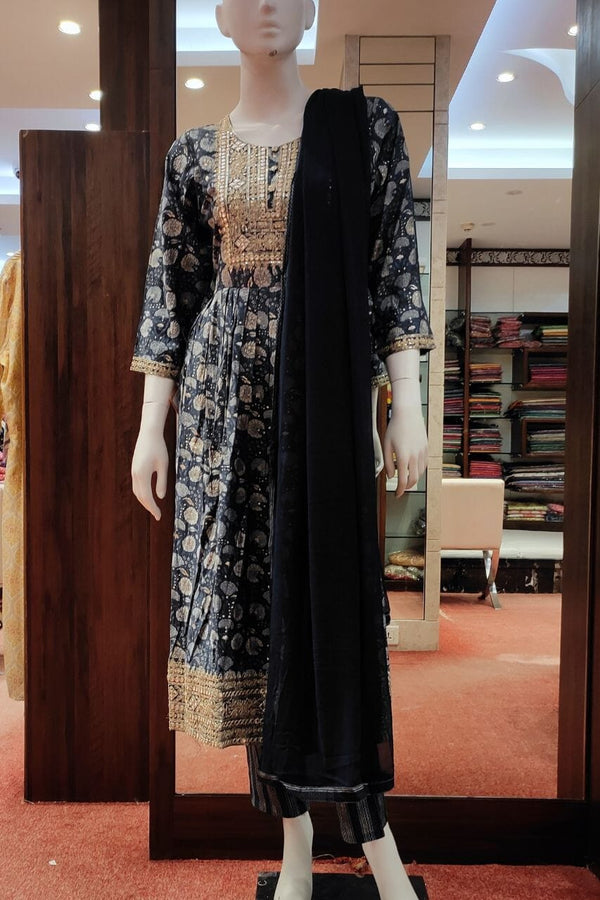 Printed Salwar Suit In Naira-Cut Style