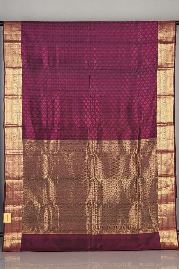 Kanjivaram Silk Saree With Golden Border for Wedding