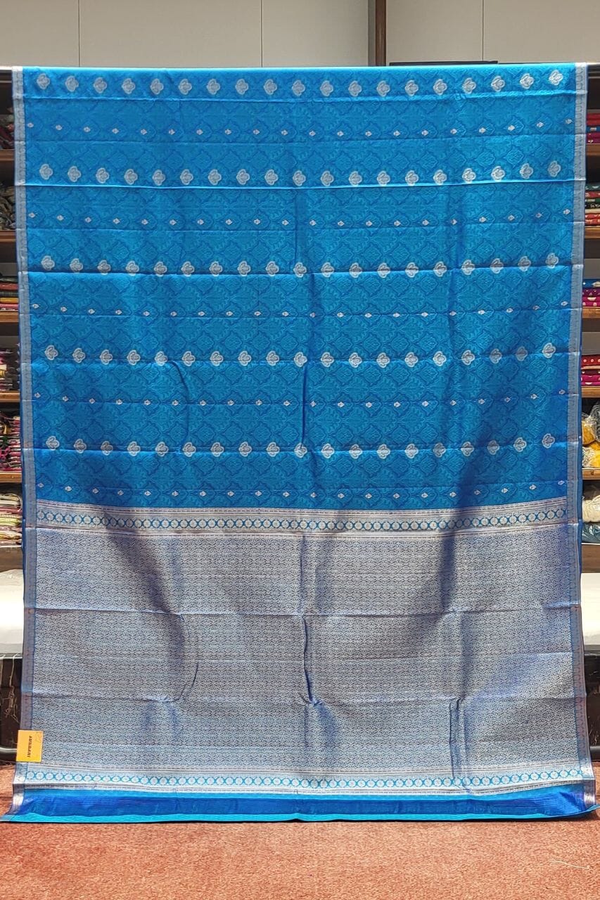 Kanchipuram Silk Saree With Thin Border for Festivals
