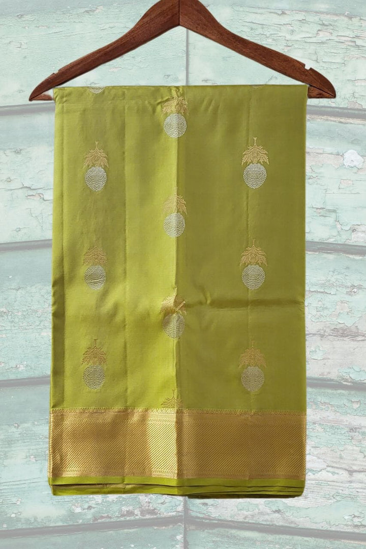 Green Kanjivaram Silk Saree With Golden Border