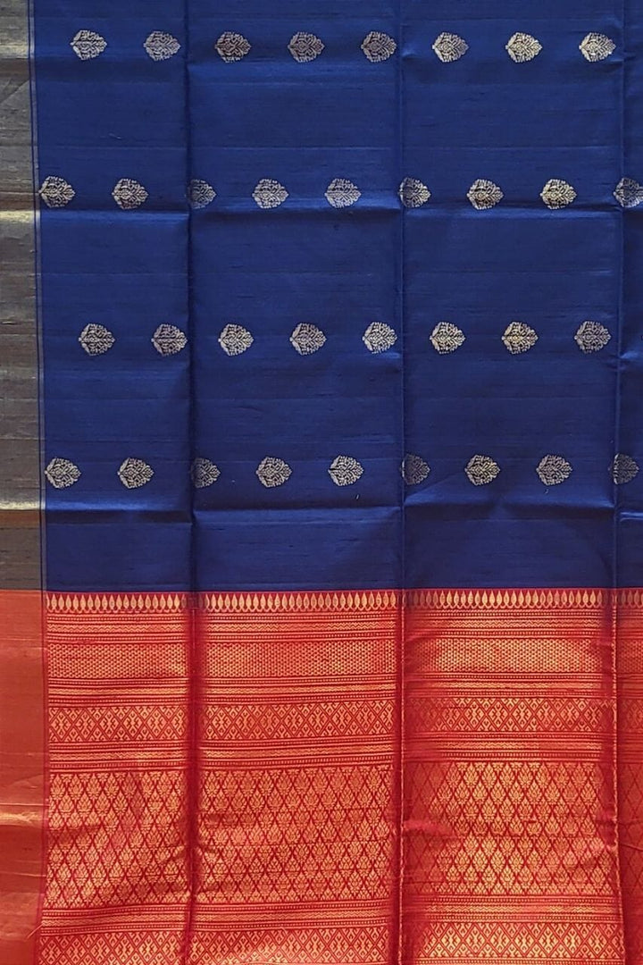 Matka Silk Saree With Booti Work