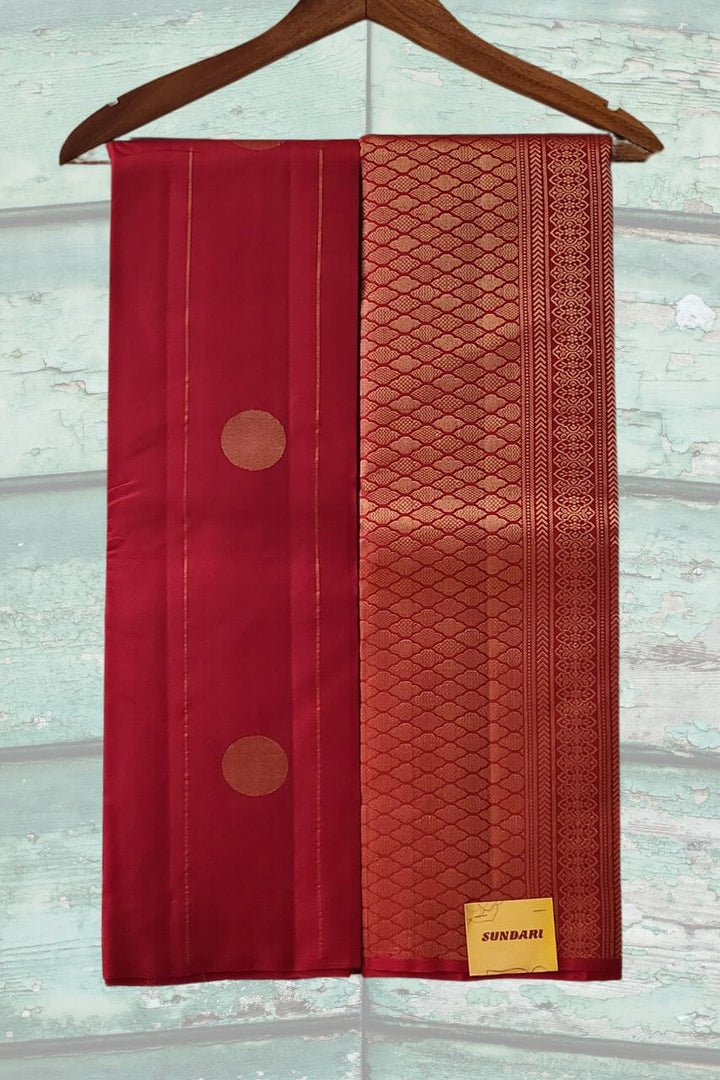 Borderless Kanjivaram Silk Saree in Red Colour
