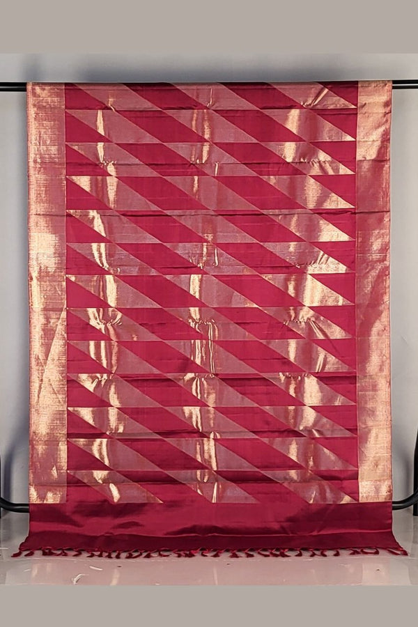 Pure Kanjivaram Silk Saree with Resham Diamond Motif