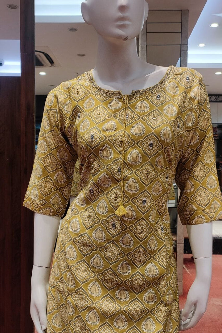 Salwar Kameez Set