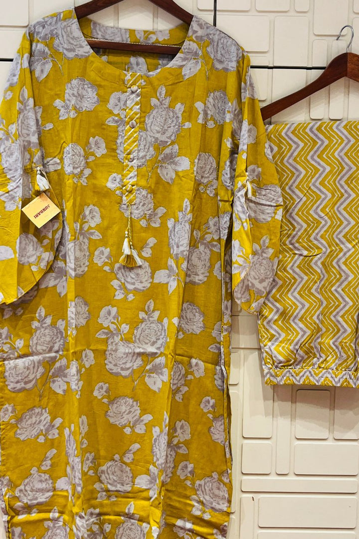 Plus Size Cotton Kurta Set In Yellow