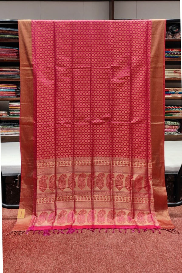 Silk Saree With Golden Booti In Pink