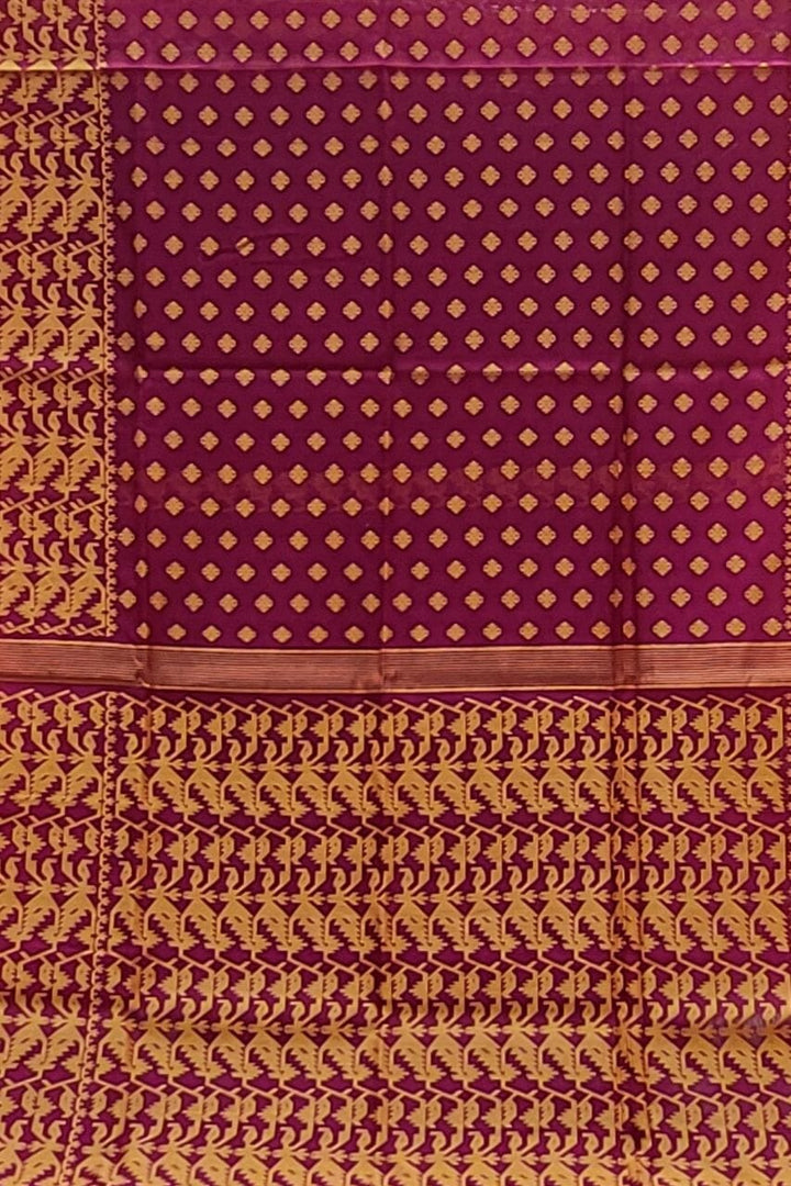 Handloom Dhakai Jamdani Saree With Zari Woven