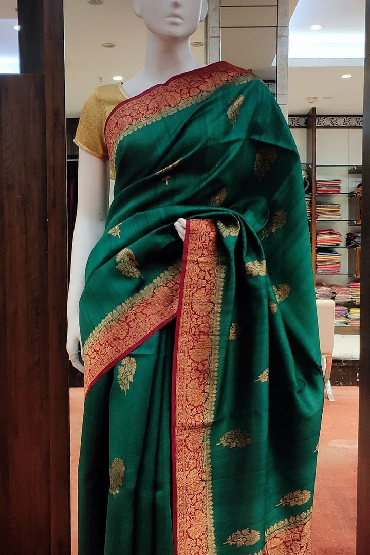 Tussar Silk Saree In Dark Green 