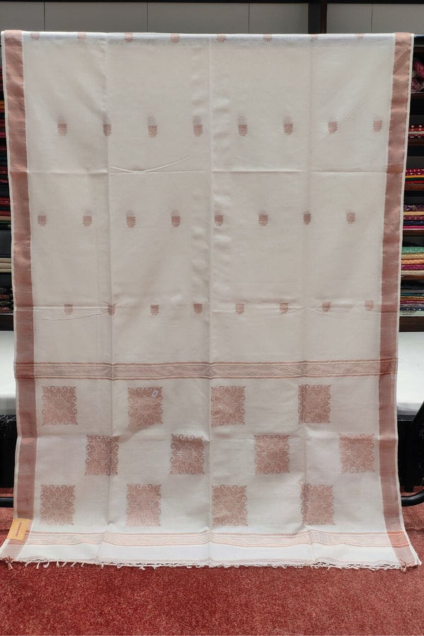 Bengal Handloom Saree With Golden Booti