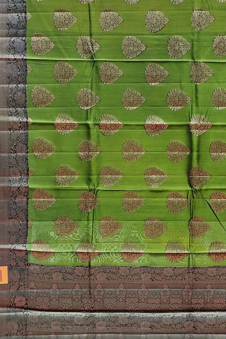 Chiniya Silk Saree With Zari Woven