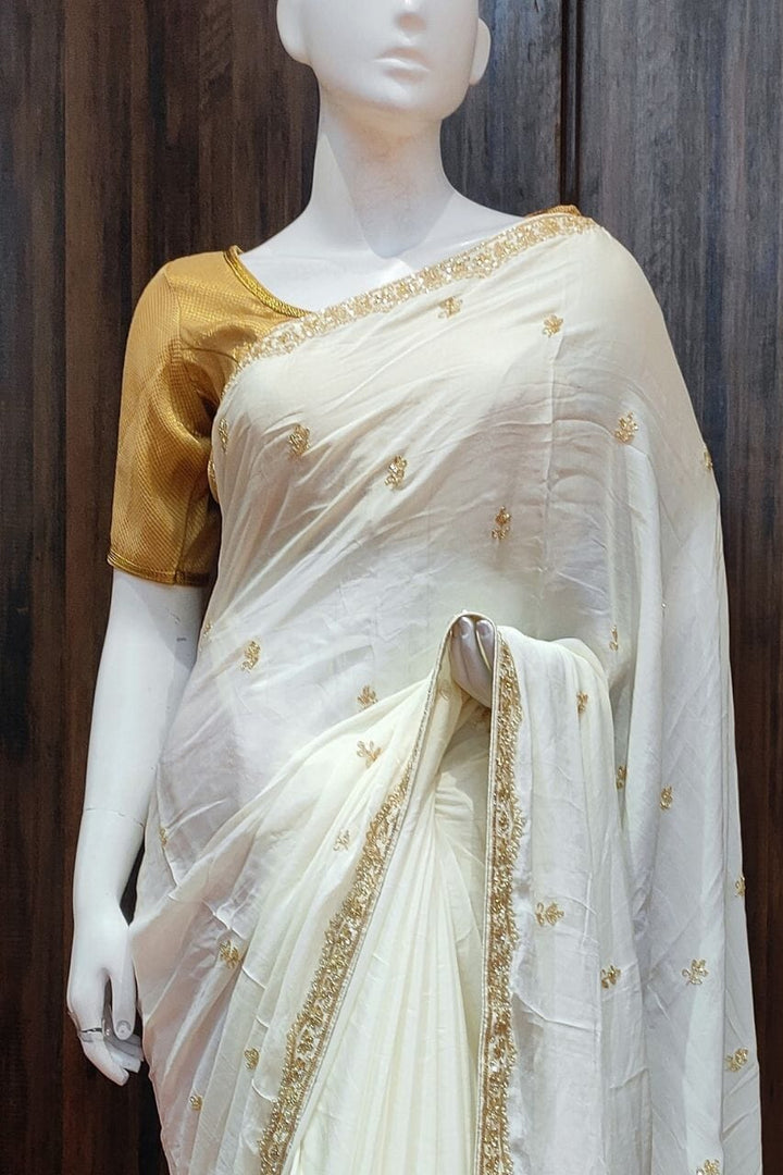 Chinon Saree In Off-white 