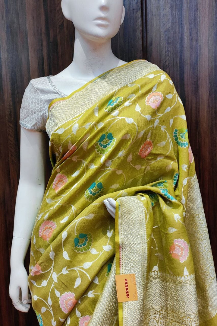 Handwoven Saree In Muga Tussar 
