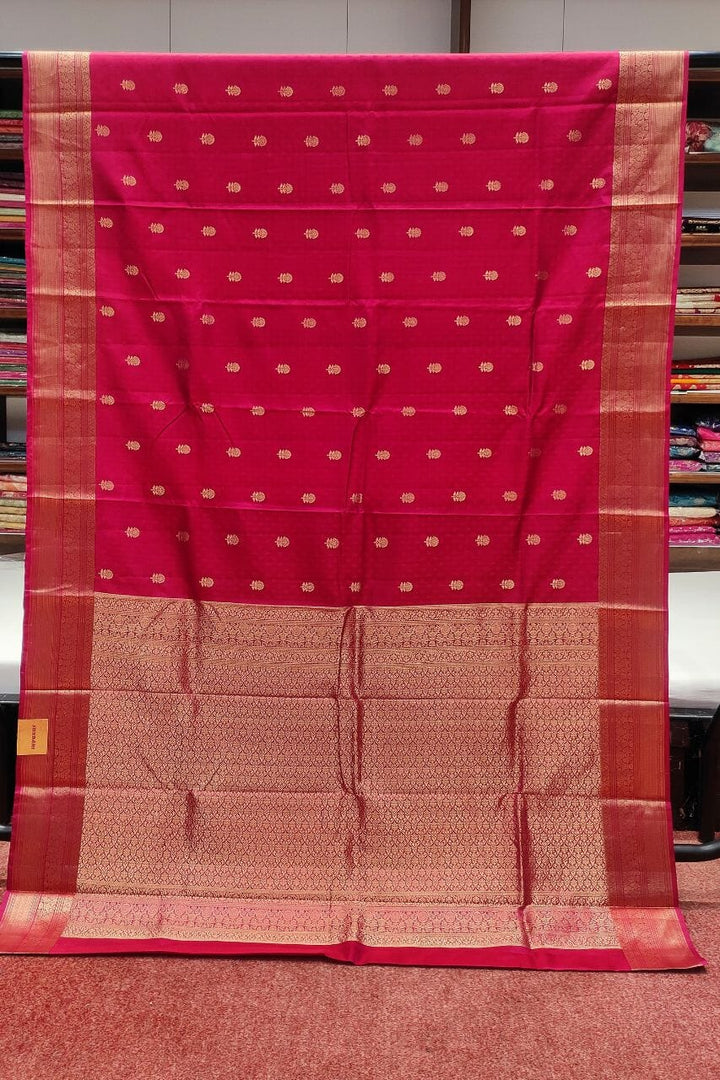 Pure Kanjivaram Silk Saree With Floral Booti