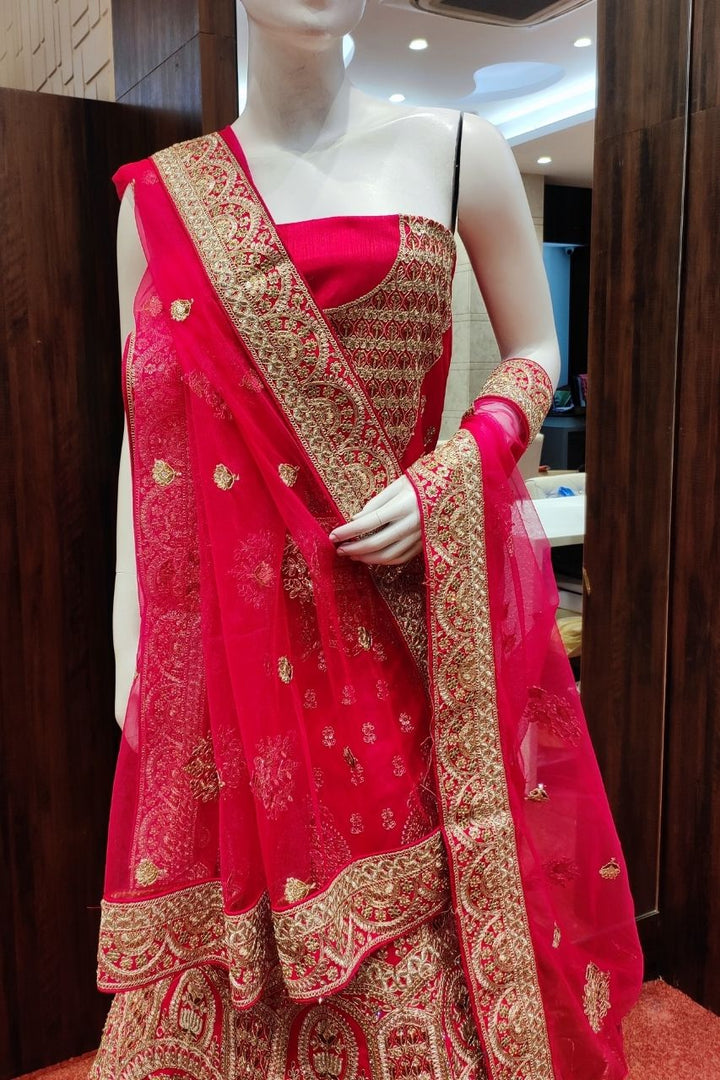 Lehenga Choli With Heavy Zari Thread Embroidery 