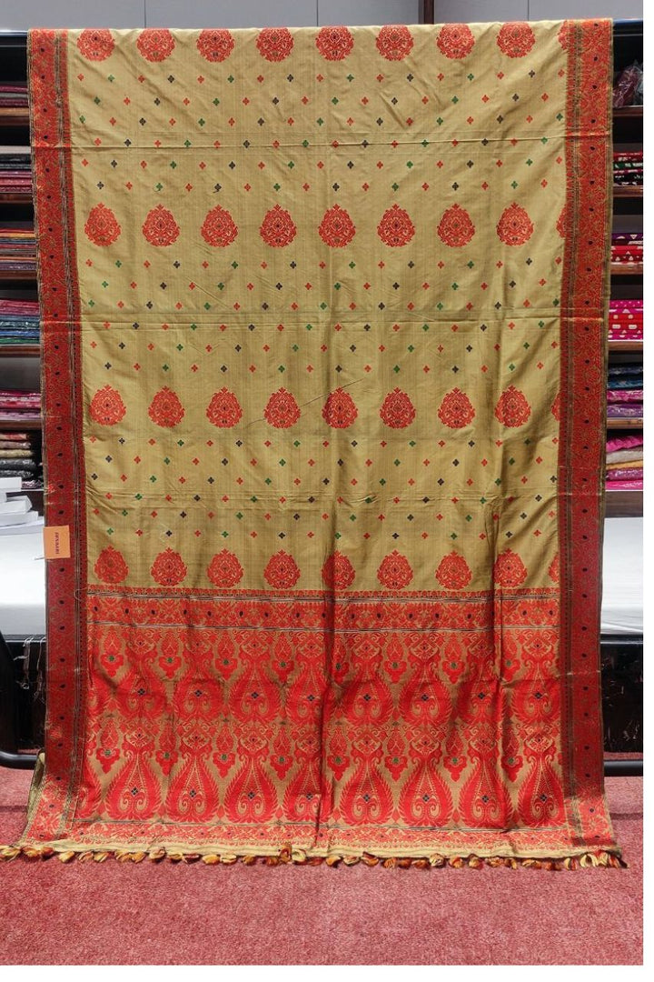 Assam Silk Saree With Thread Woven