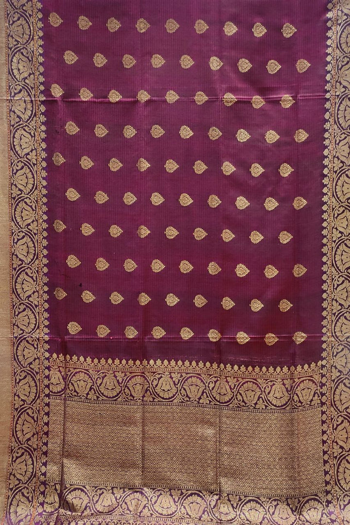 Pawri Silk Saree With Floral Embroidery 