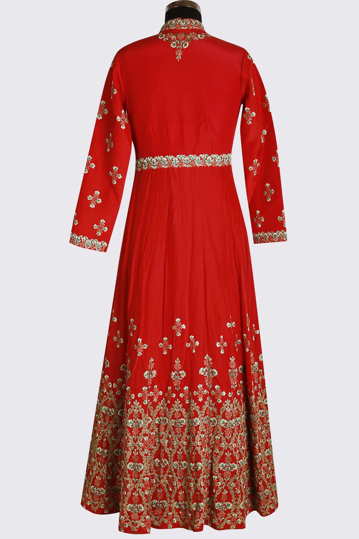 Pink Bridal Gown In Crepe Silk - Sundari