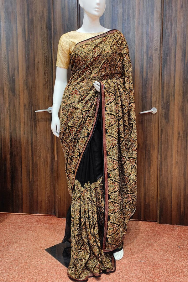 Pure Georgette Saree With All-Over Thread Work