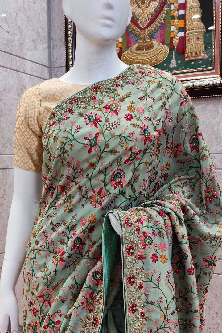 Saree With All-Over Thread Woven 