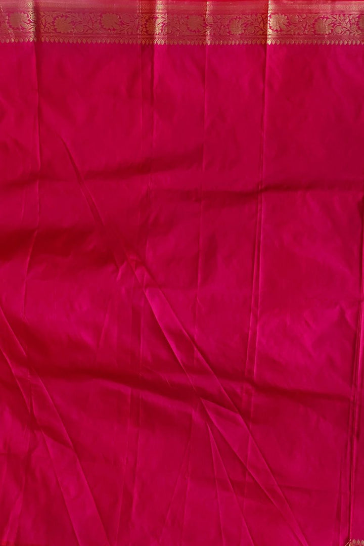 Silk Saree For Sangeet With Booti Woven