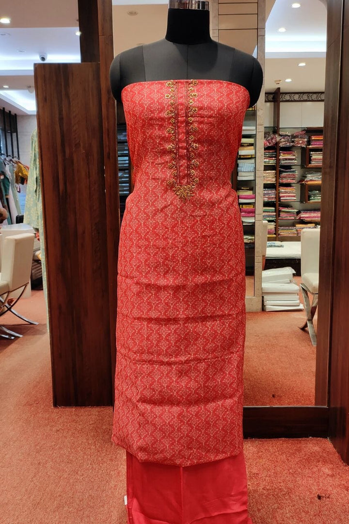 Silk Suit Piece In Printed