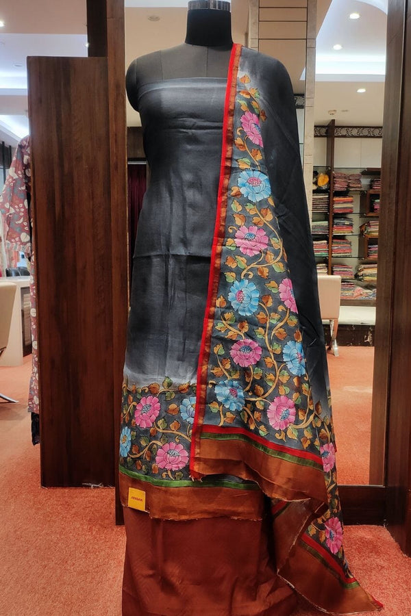 Unstitched Salwar Suit With Kalamkari Print